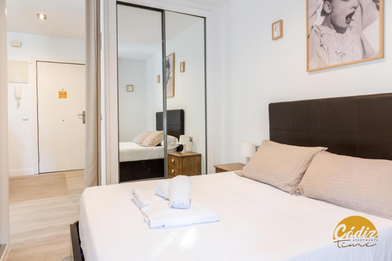 Estudio Plaza Mina By Cadiz Time Экстерьер фото